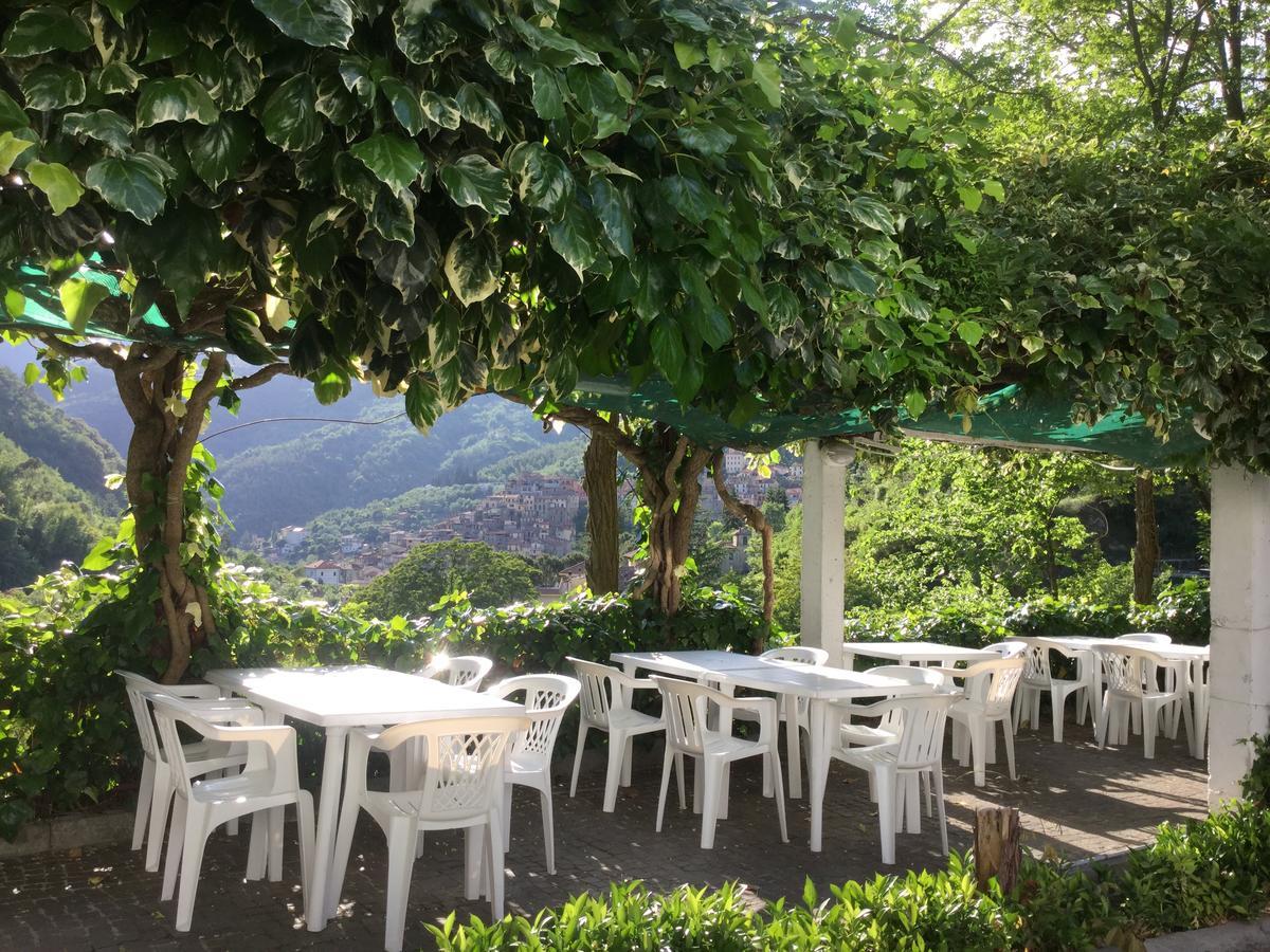 Hotel Ristorante Tipico Terme Pigna Eksteriør billede